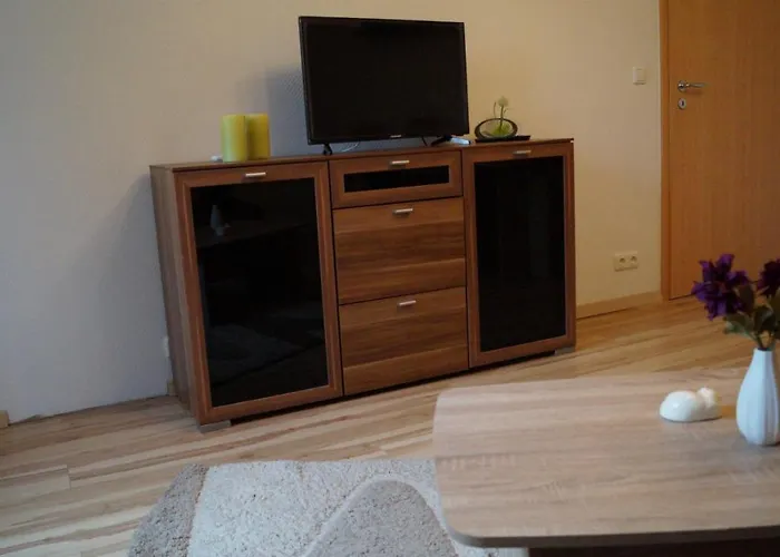 Gaestehaus Schatz In ארפורט